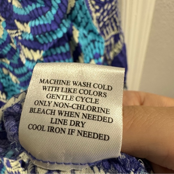 Como Woman‎ Blue Boho Print Peasant Blouse – Size 1X - Picture 6 of 7